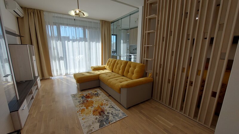 Tineretului, Timpuri Noi,